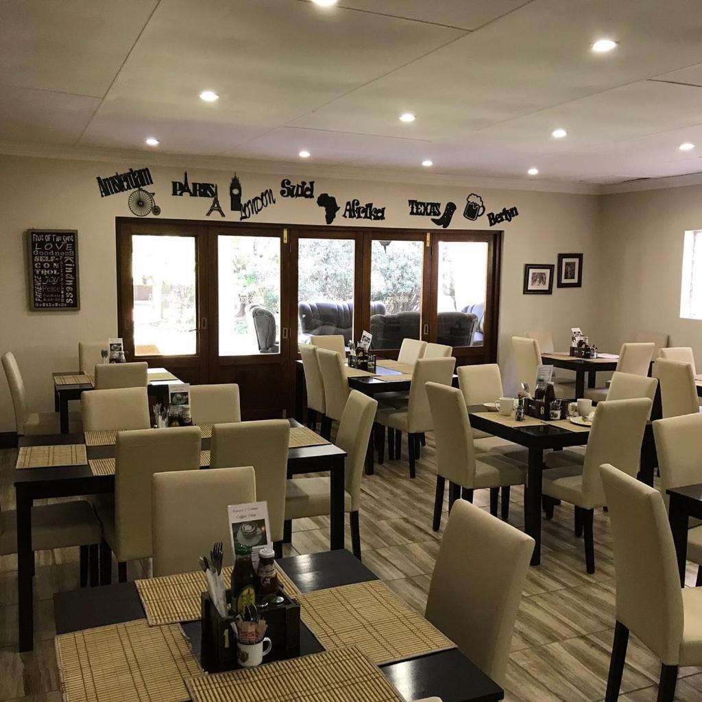 Or Tambo Guest House Κέμπτον Παρκ Εξωτερικό φωτογραφία