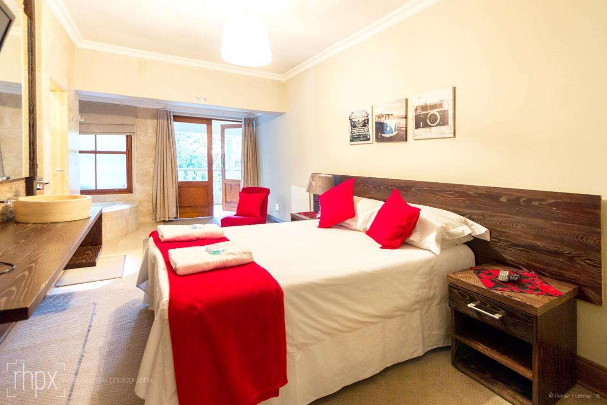 Or Tambo Guest House Κέμπτον Παρκ Εξωτερικό φωτογραφία