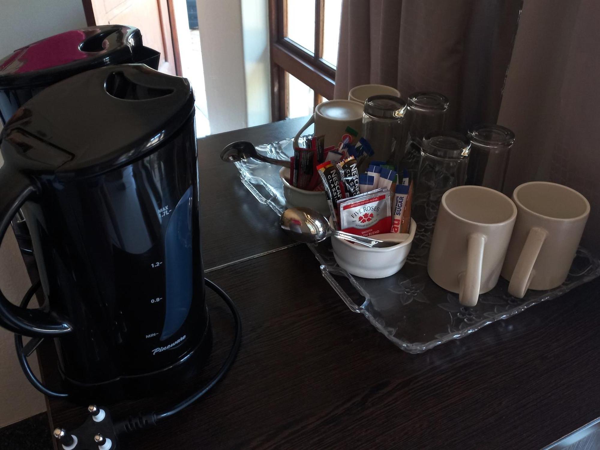 Or Tambo Guest House Κέμπτον Παρκ Εξωτερικό φωτογραφία